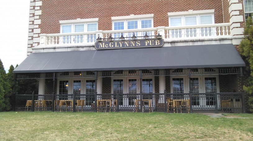 
		 
		
			
				McGlynn’s Pub
			
		
		
	
